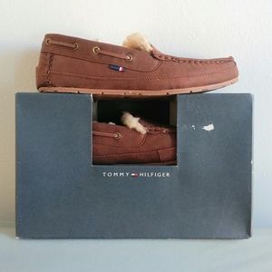 tommy hilfiger house slippers